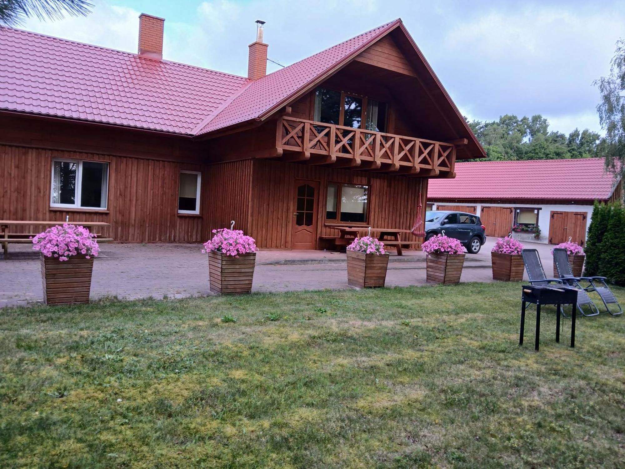 Guest House Vilcini Bernāti Esterno foto