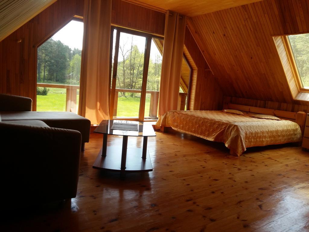 Guest House Vilcini Bernāti Esterno foto